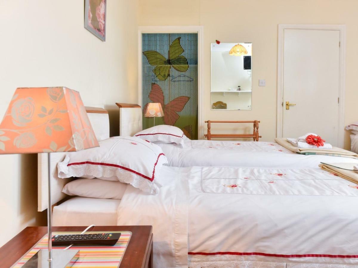 The Warren Guest House Карлайл Екстериор снимка