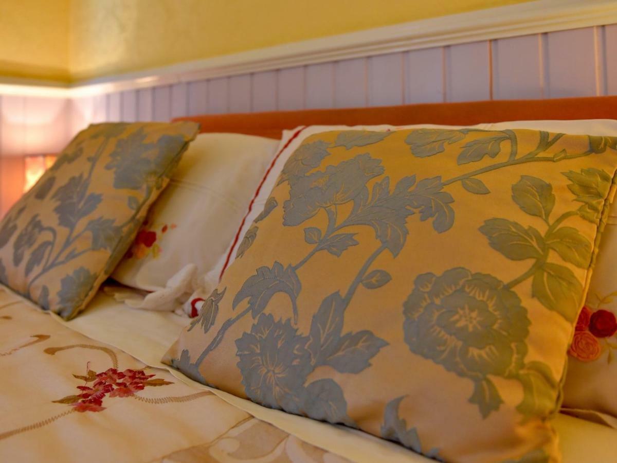 The Warren Guest House Карлайл Екстериор снимка